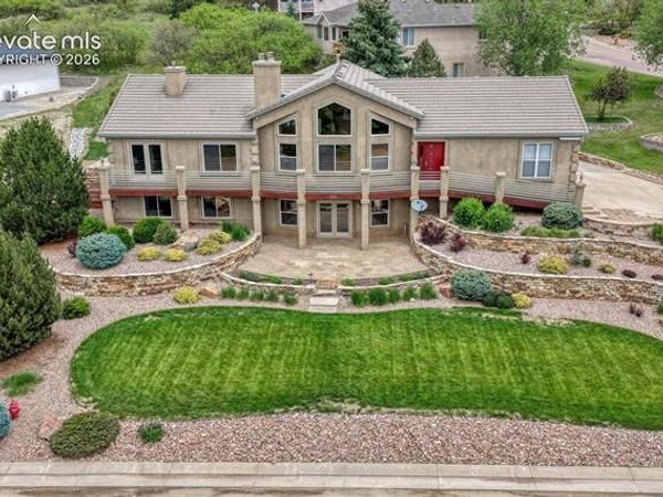 290 Lariat Lane, Colorado Springs, CO 80921