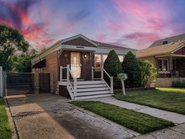 10546 S Harding Avenue , Chicago, IL 60655