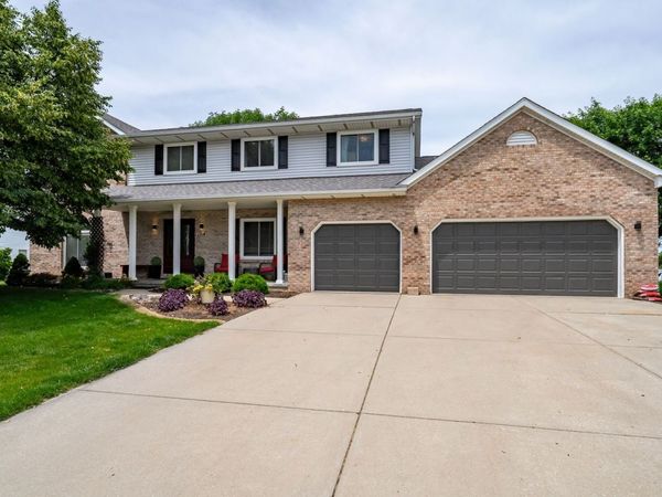 1314 Ironwood Cc Drive , Normal, IL 61761
