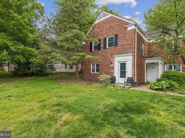 1024 VALLEY DRIVE, ALEXANDRIA, VA 22302