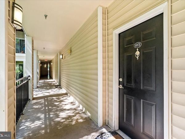 12913 CENTRE PARK CIRCLE, Unit 103, HERNDON, VA 20171