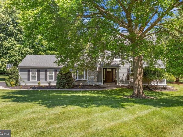 11 ALMY DRIVE, MALVERN, PA 19355