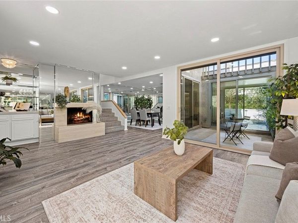 6515 E Circulo Dali , Anaheim Hills, CA 92807