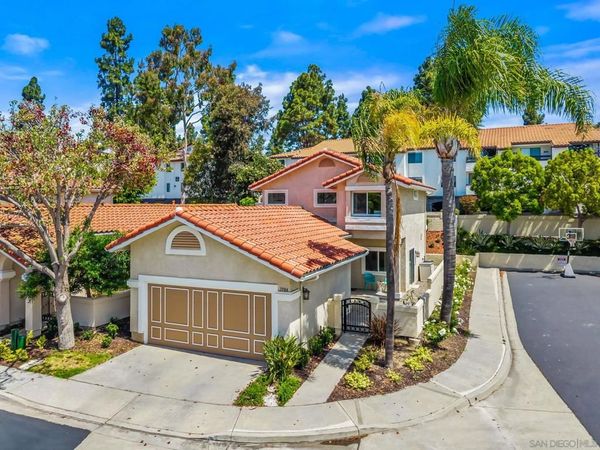 3984 Caminito Silvela , San Diego, CA 92122