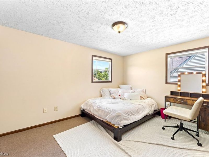 1140 E Maple Street , North Canton, OH 44720 Photo 19