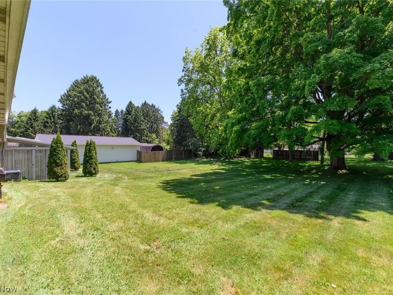 1140 E Maple Street , North Canton, OH 44720 Photo 34