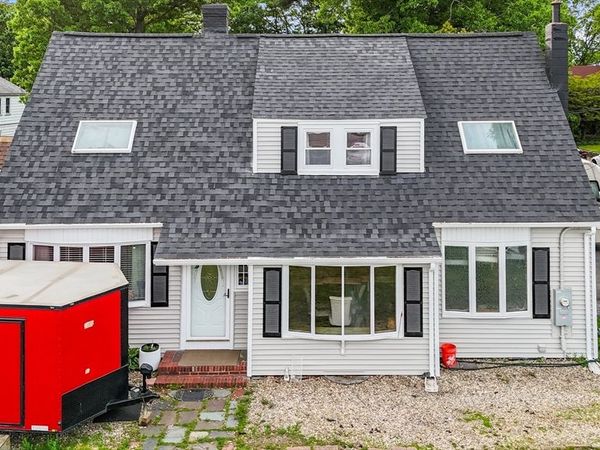 628 Broadway - Aka 628 Ward Ter, Lynnfield, MA 01940