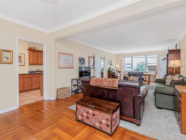 2711 Henry Hudson Parkway, Unit 7H, Bronx, NY 10463