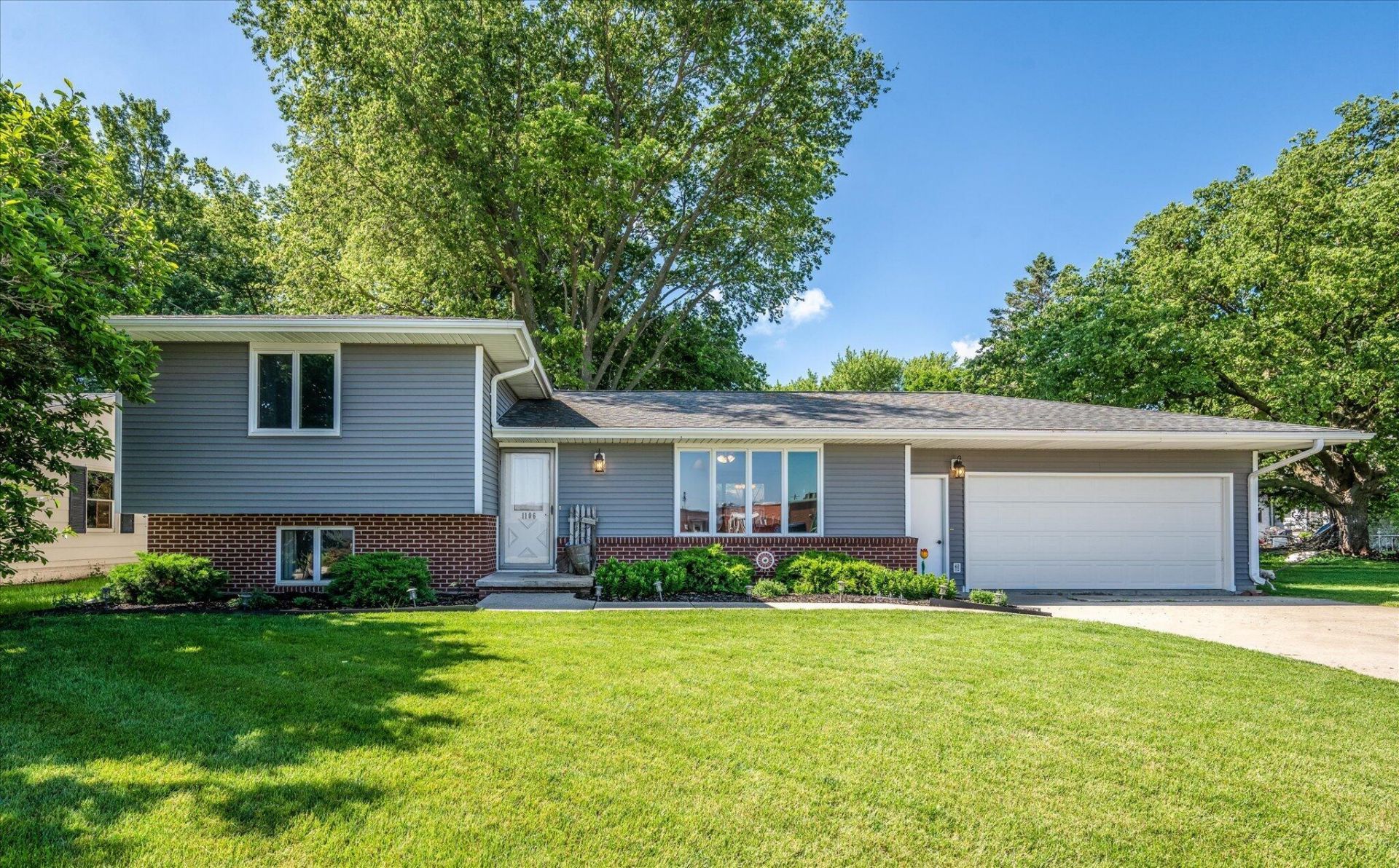 1106 Morningside Drive, Griswold, IA 51535 Main Photo