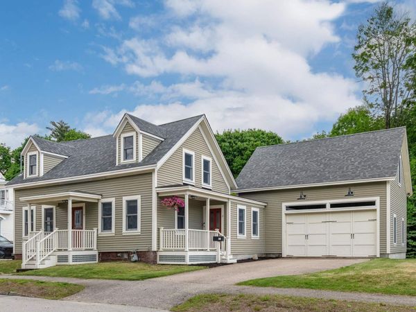 17 Rogers Street, Dover, NH 03820