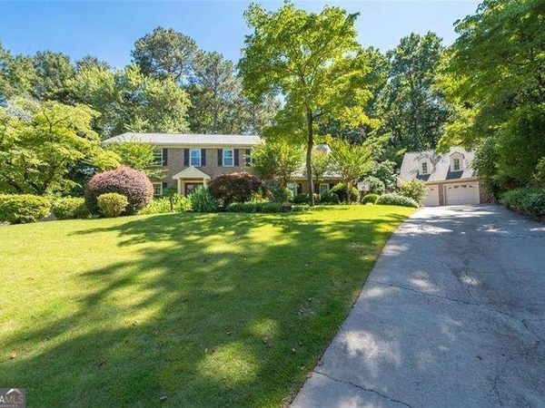 2351 Ashton Woods Court, Marietta, GA 30068