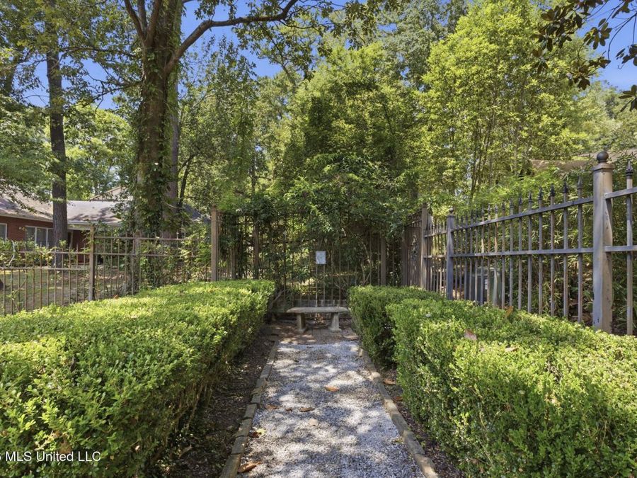 Property Image 60