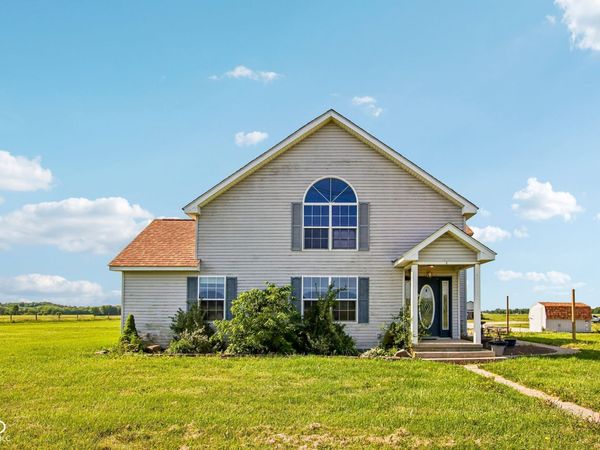 8476 E County Road 800 N, Bainbridge, IN 46105