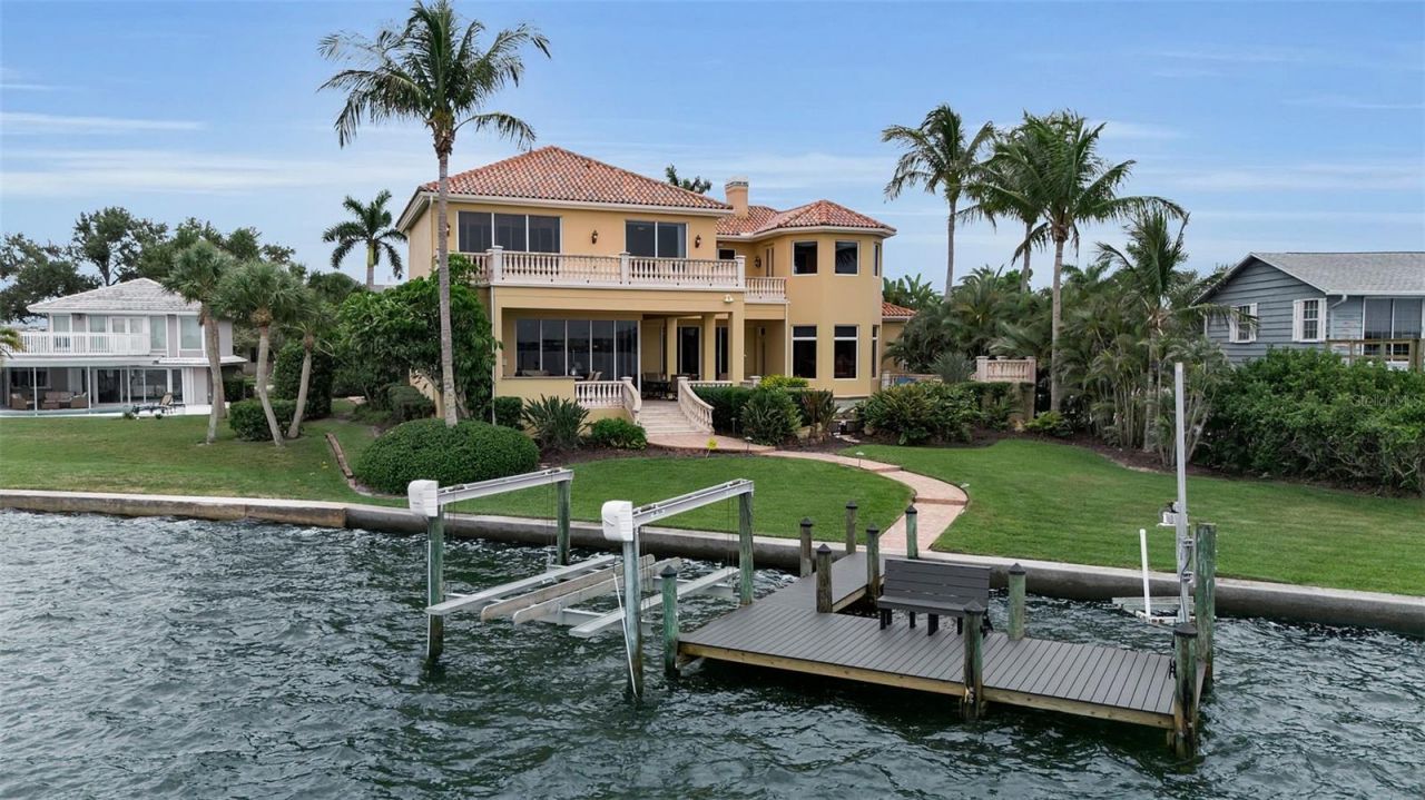 1541 Caribbean Drive, Sarasota, FL 34231 Photo