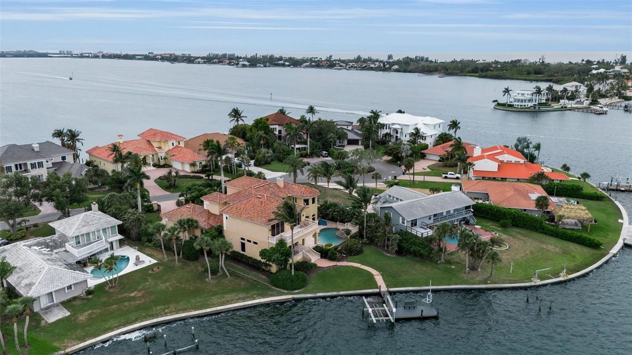 1541 Caribbean Drive, Sarasota, FL 34231 Photo