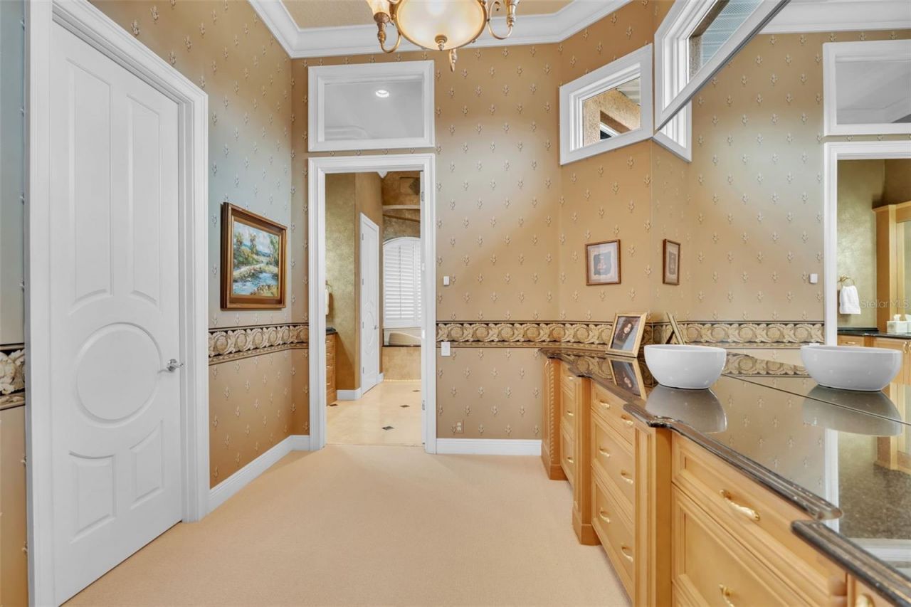 1541 Caribbean Drive, Sarasota, FL 34231 Photo