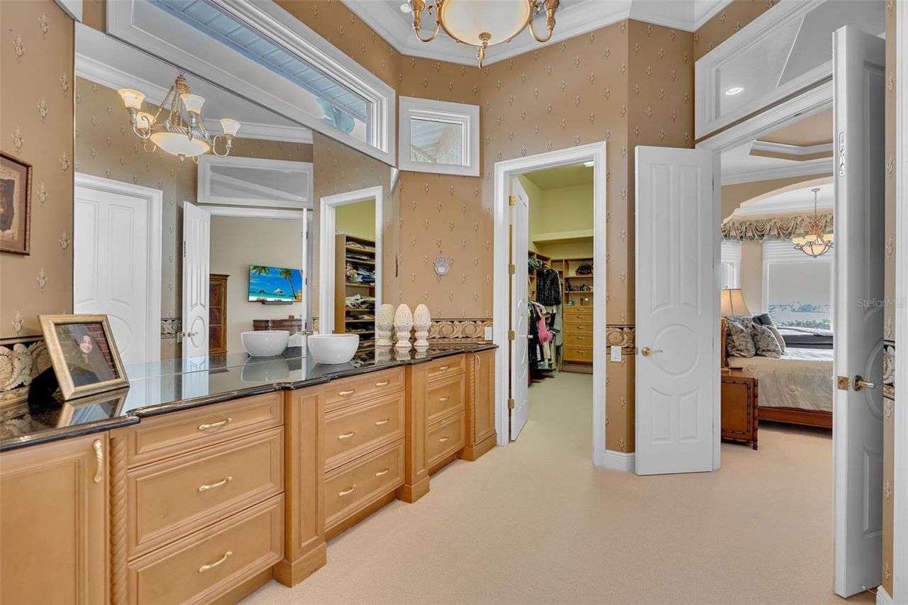 1541 Caribbean Drive, Sarasota, FL 34231 Photo