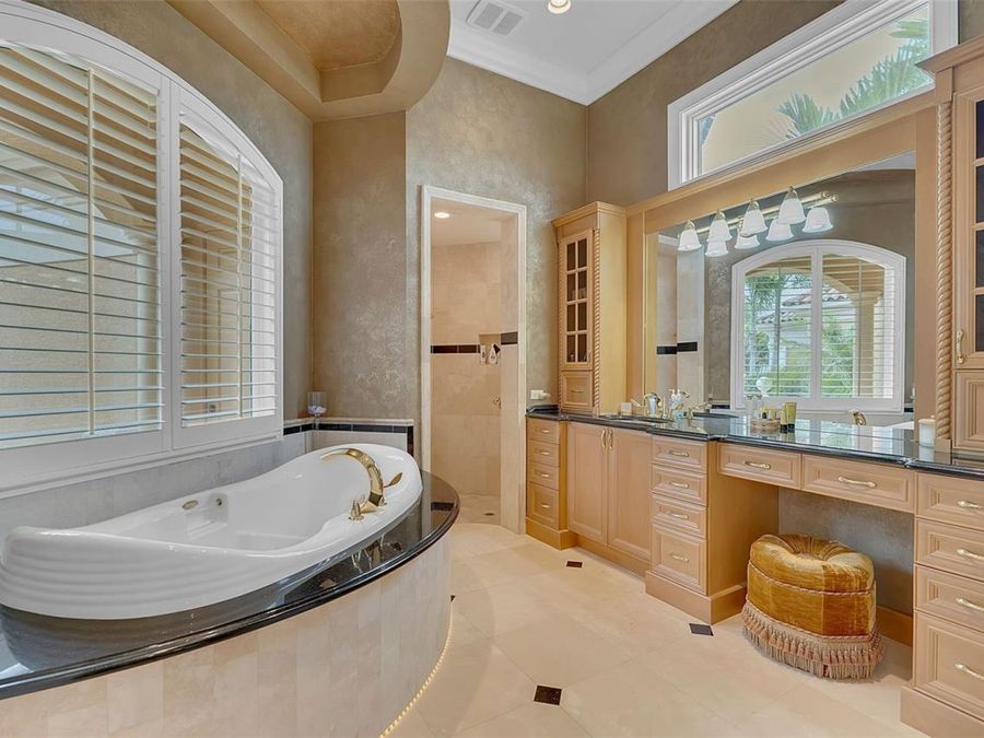 Property Image 80