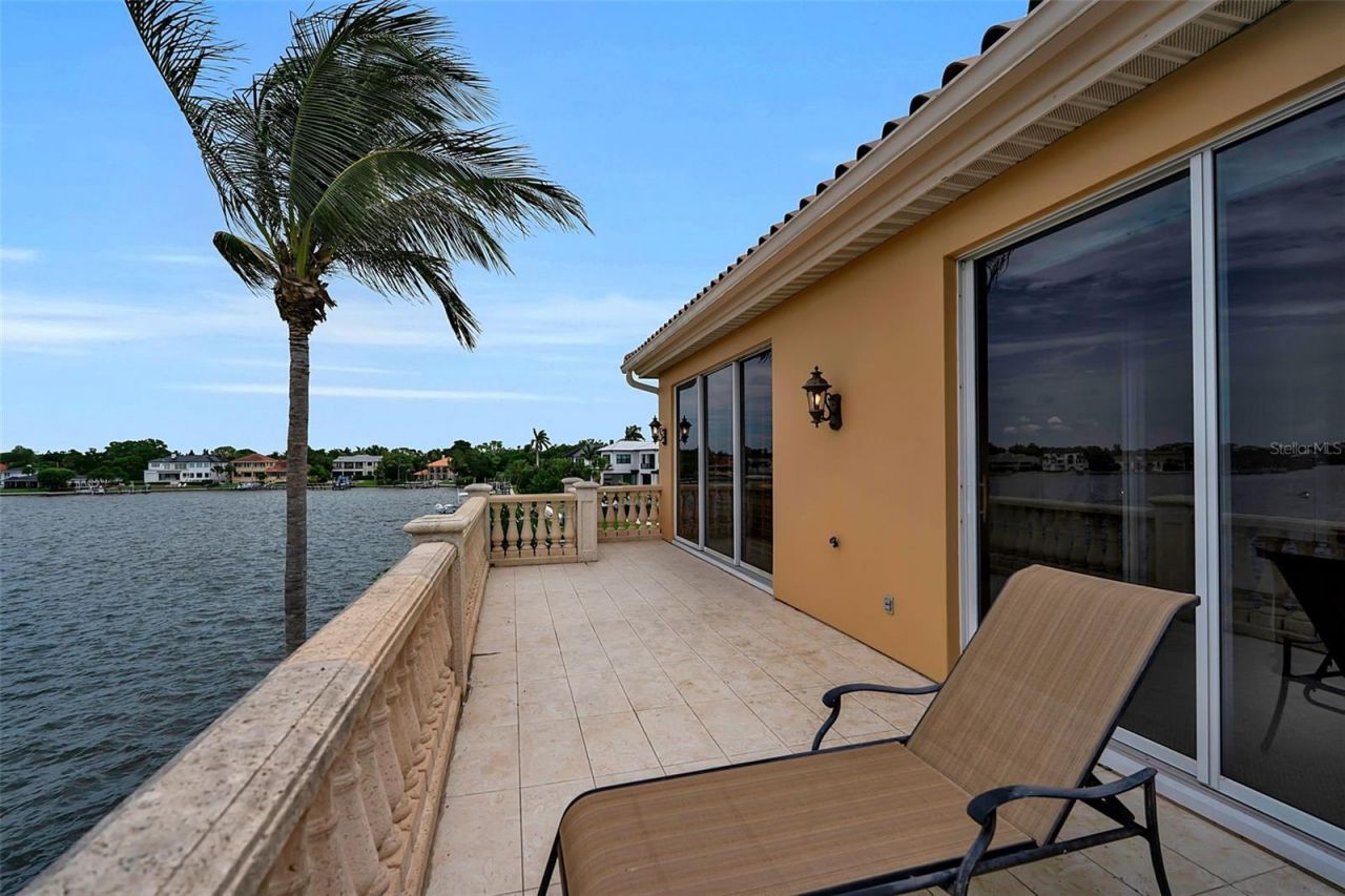 1541 Caribbean Drive, Sarasota, FL 34231 Photo