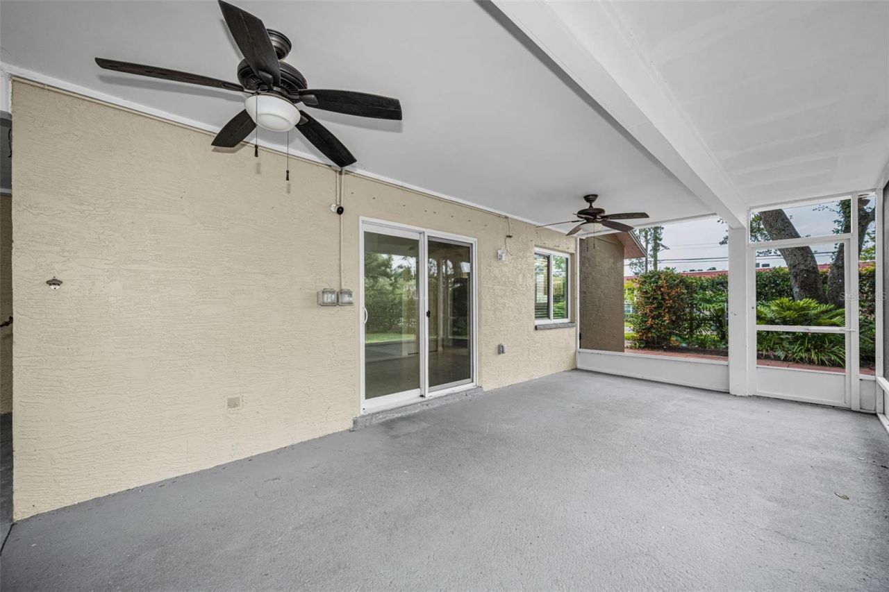10050 62nd Avenue N, Saint Petersburg, FL 33708 Photo