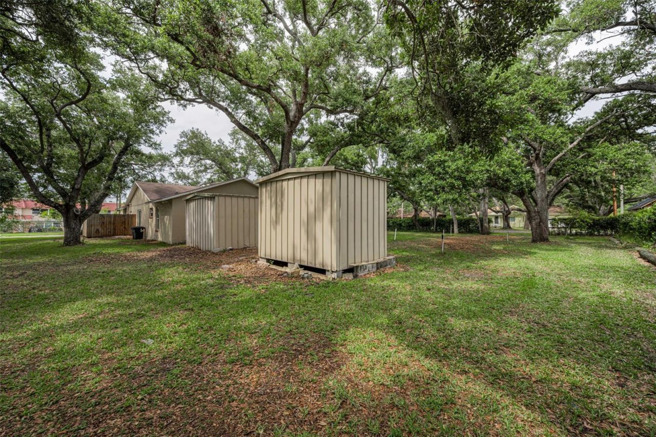 10050 62nd Avenue N, Saint Petersburg, FL 33708 Photo