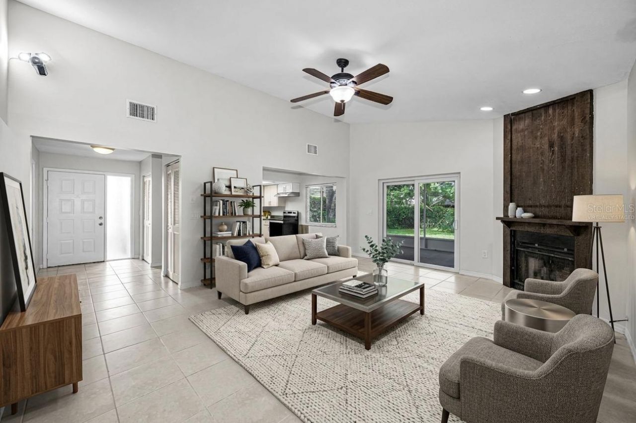 10050 62nd Avenue N, Saint Petersburg, FL 33708 Photo