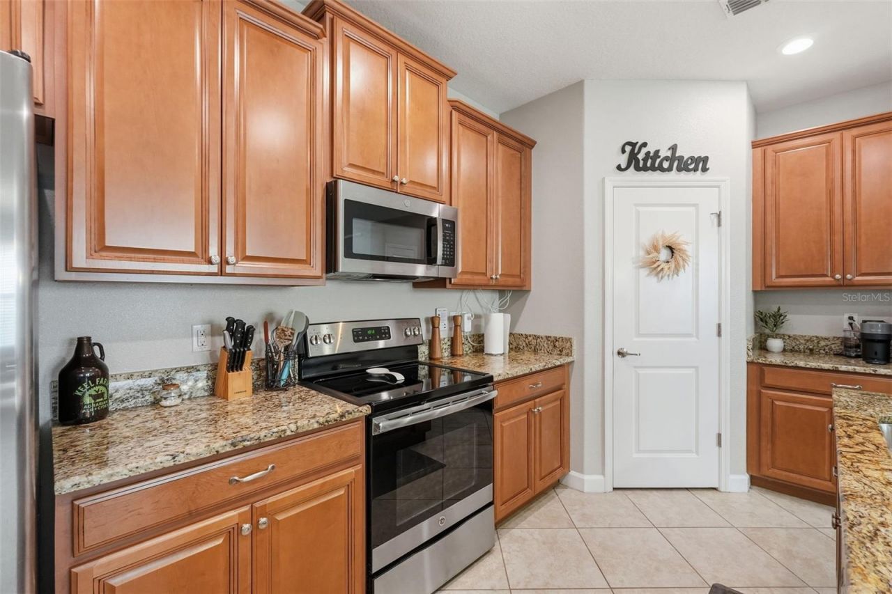 11804 Valhalla Woods Drive , Riverview, FL 33579 Photo