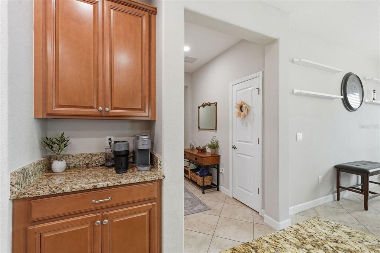 11804 Valhalla Woods Drive , Riverview, FL 33579 Photo