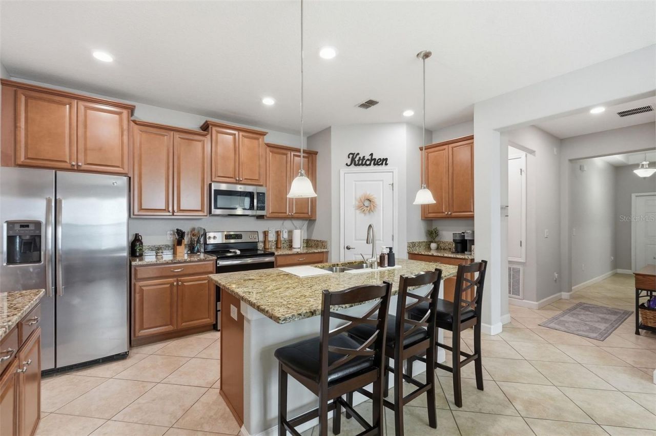 11804 Valhalla Woods Drive , Riverview, FL 33579 Photo