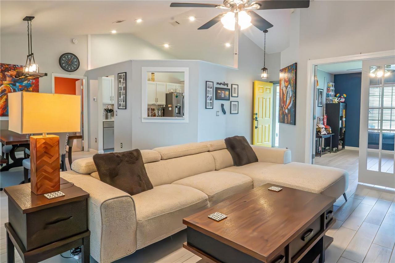9524 Lingwood Trail, Orlando, FL 32817 Photo