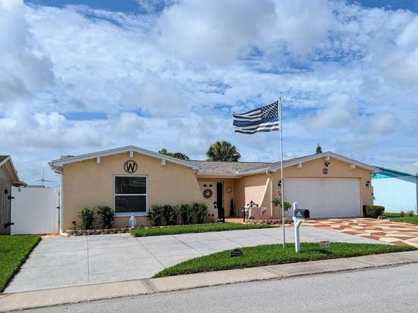 8240 PENWOOD DRIVE, PORT RICHEY, FL 34668