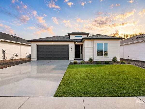 4401 Tropic Way, Caldwell, ID 83607