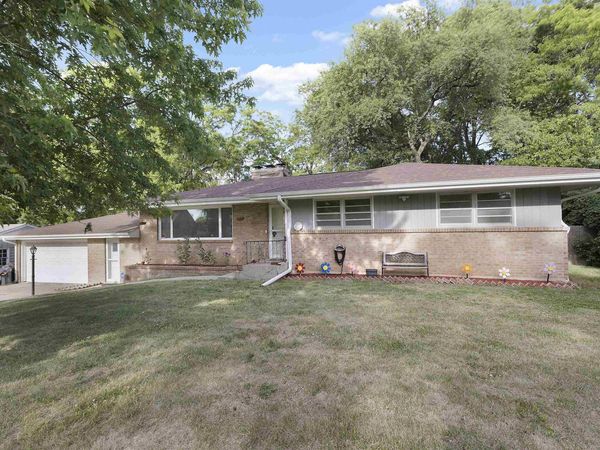 123 Dawn Avenue, ROCKFORD, IL 61107