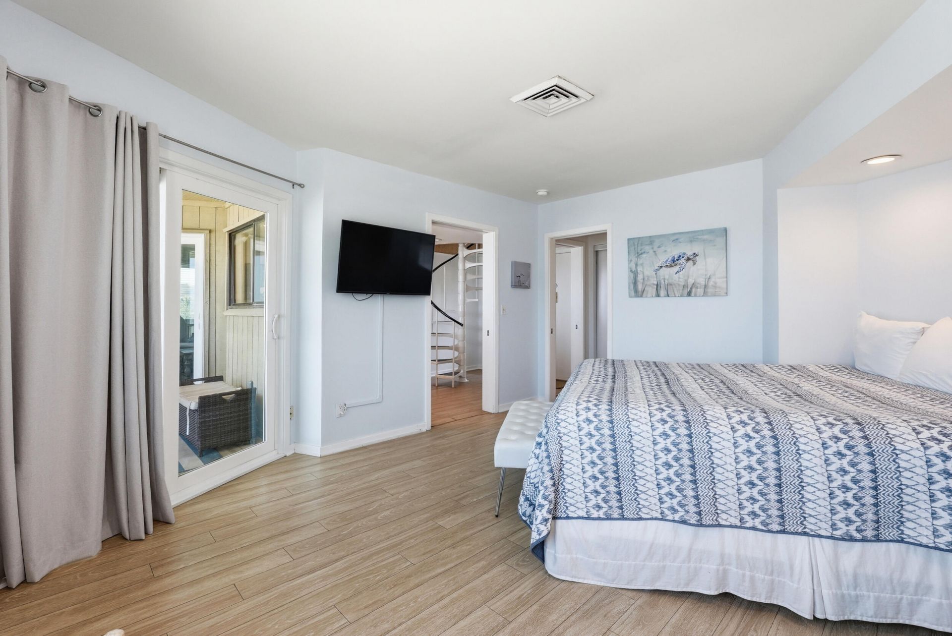 9000 Palmetto Drive Photo 16