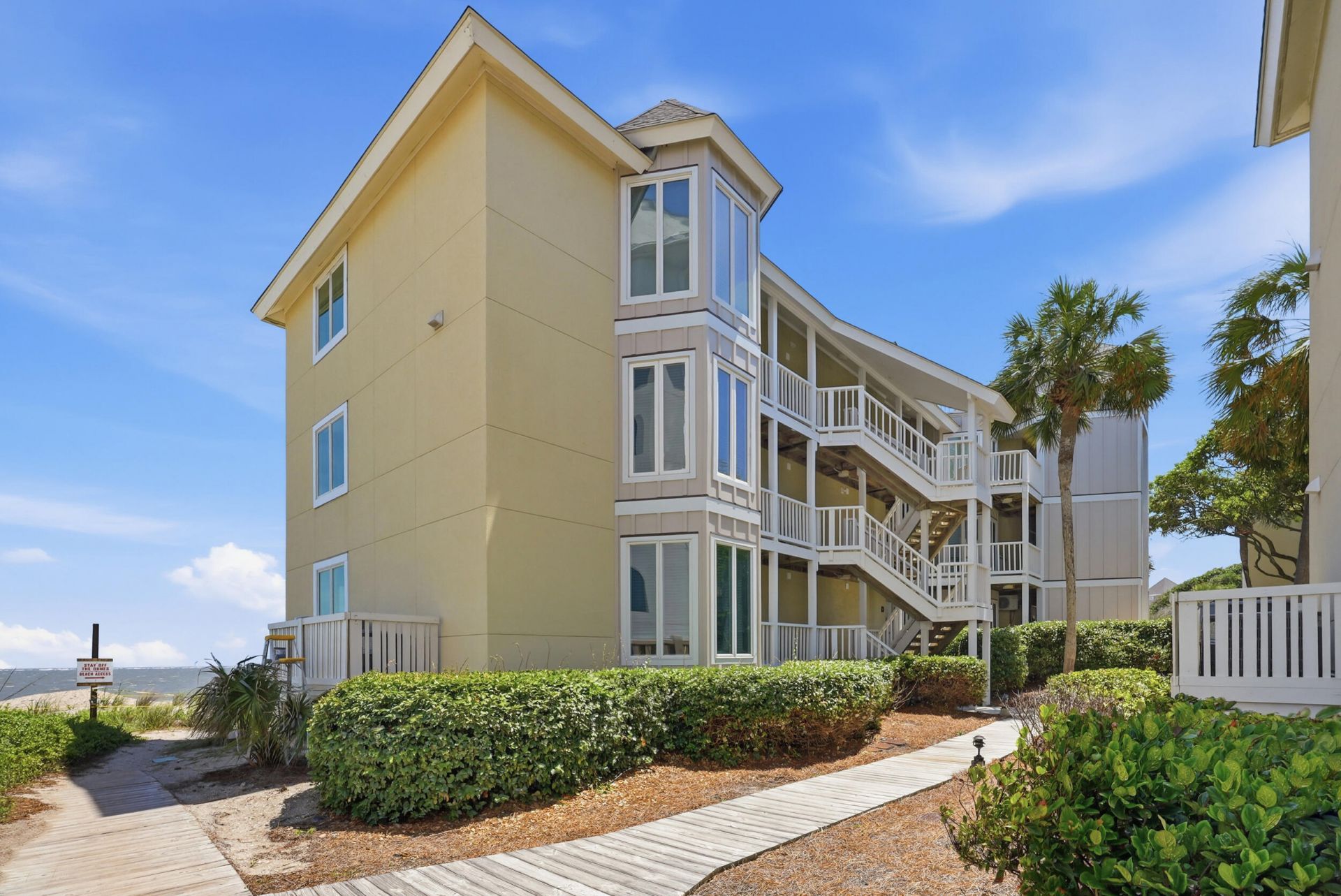 9000 Palmetto Drive Photo 20