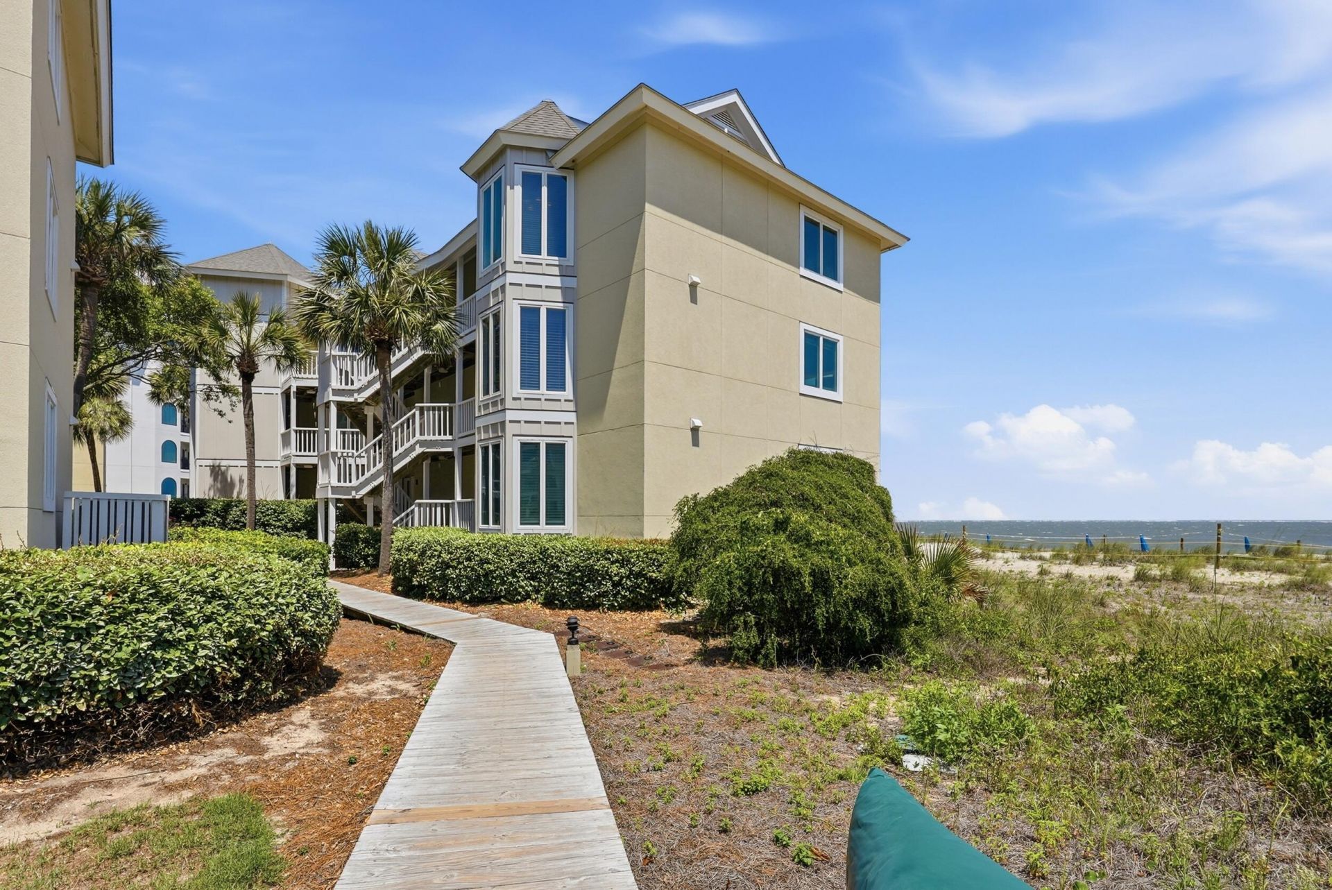 9000 Palmetto Drive Photo 21