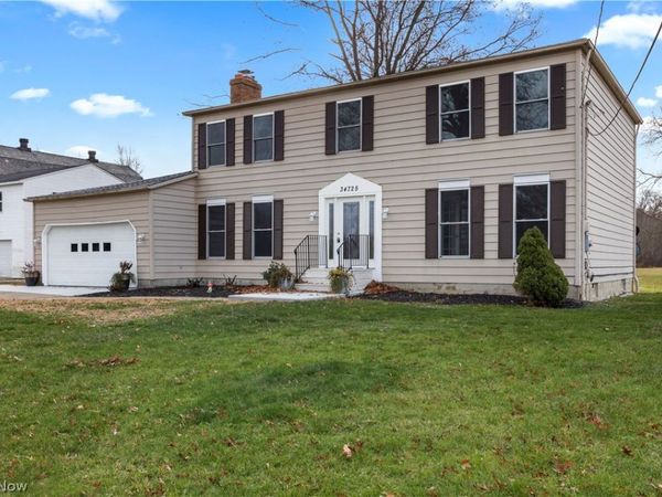 34725 Capel Road , Columbia Station, OH 44028