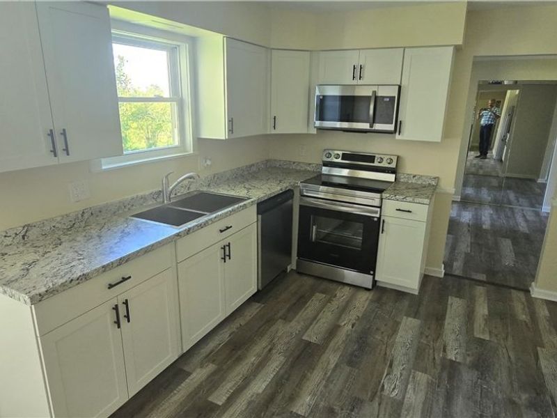 34725 Capel Road, Columbia Station, OH 44028 Photo 5