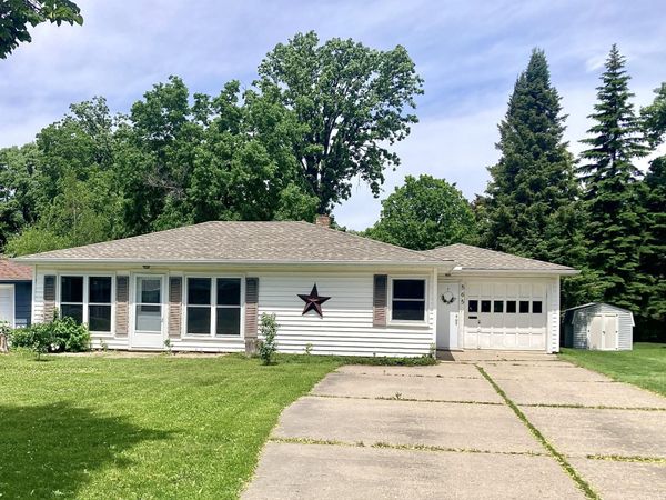 565 Madson Avenue SW, Hutchinson, MN 55350