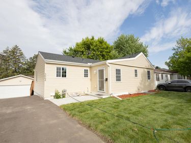 3994 Brunswick Avenue S, Saint Louis Park, MN 55416