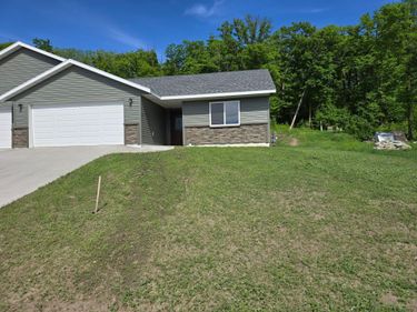 1477 Michigan Avenue, Detroit Lakes, MN 56501