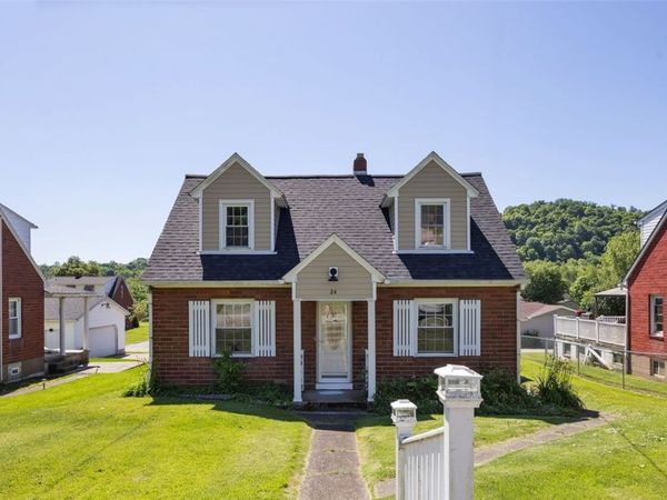24 Taylor Ave , Clarksville, PA 15322