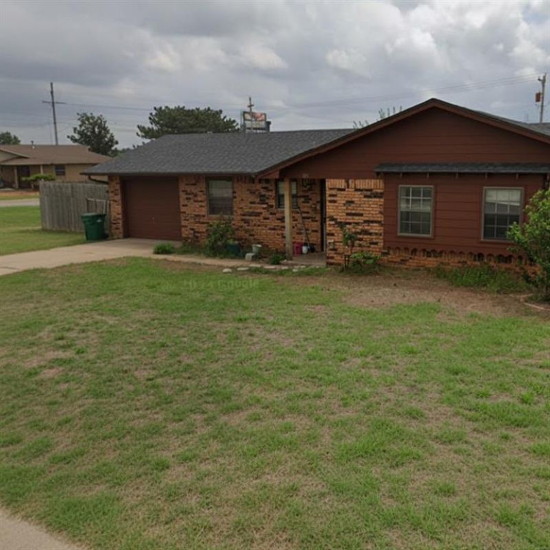 193 S Circle Drive, Weatherford, OK 73096 Main Photo