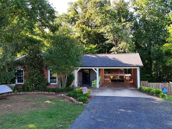 488 Shoals Road, Pinnacle, NC 27043