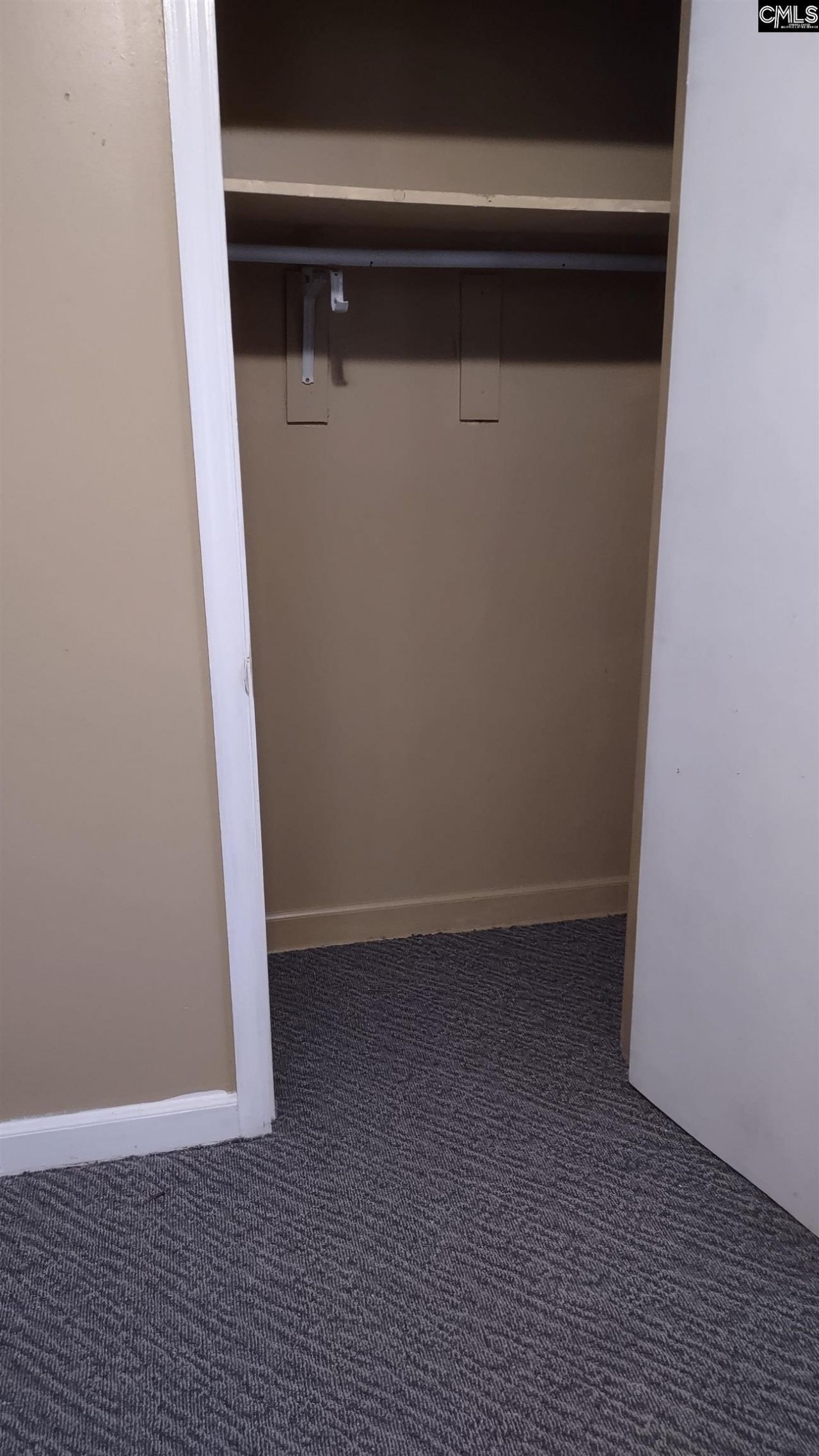 114 Henry Street  Photo 8