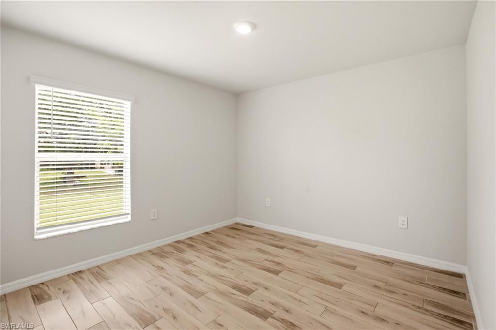 1024 NE 33rd Ln, Cape Coral, FL 33909 Photo