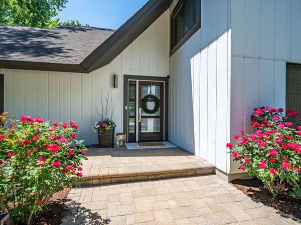 52 Redstart Road, Naperville, IL 60565