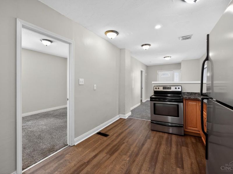 3718 Standish Avenue, Cincinnati, OH 45213 Photo 11