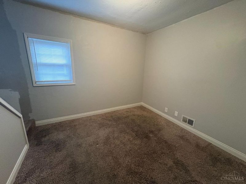 3718 Standish Avenue, Cincinnati, OH 45213 Photo 2
