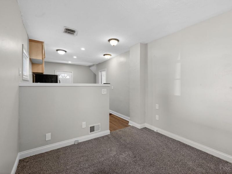 3718 Standish Avenue, Cincinnati, OH 45213 Photo 5